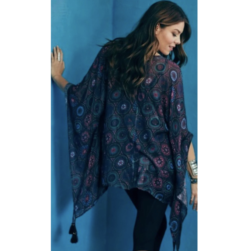 NWT Satva Pure Modal Eastern Tile Ocean Depths Akula Kimono